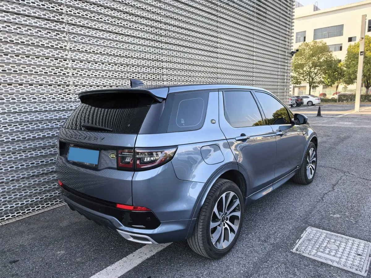 2020 Land Rover Discovery Sport 2.0T 249HP L4 9AT,autocango,china used car exporter,china ev exporter,chinese used car exporter,chinese used ev exporter