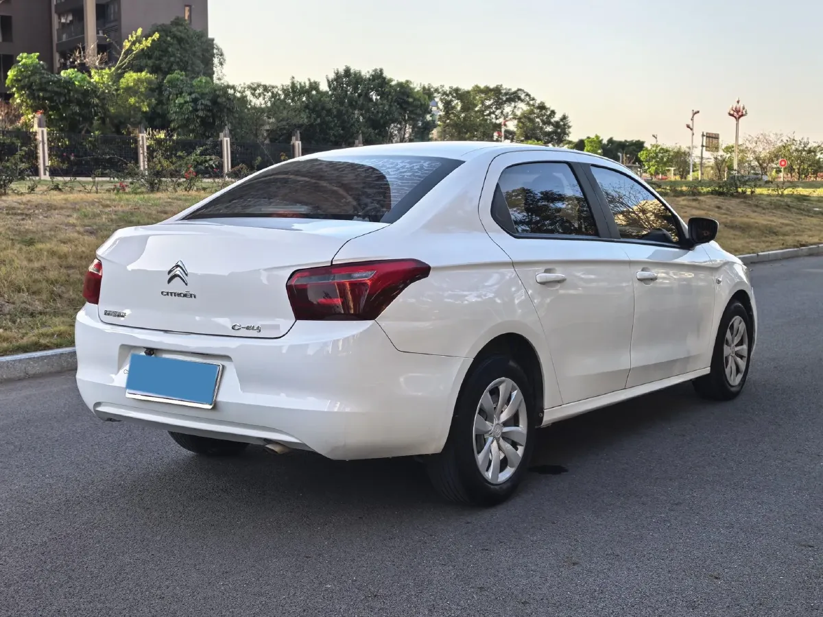 2018 Citroen Elysee 1.6L 117HP L4 5MT,autocango,china used car exporter,china ev exporter,chinese used car exporter,chinese used ev exporter