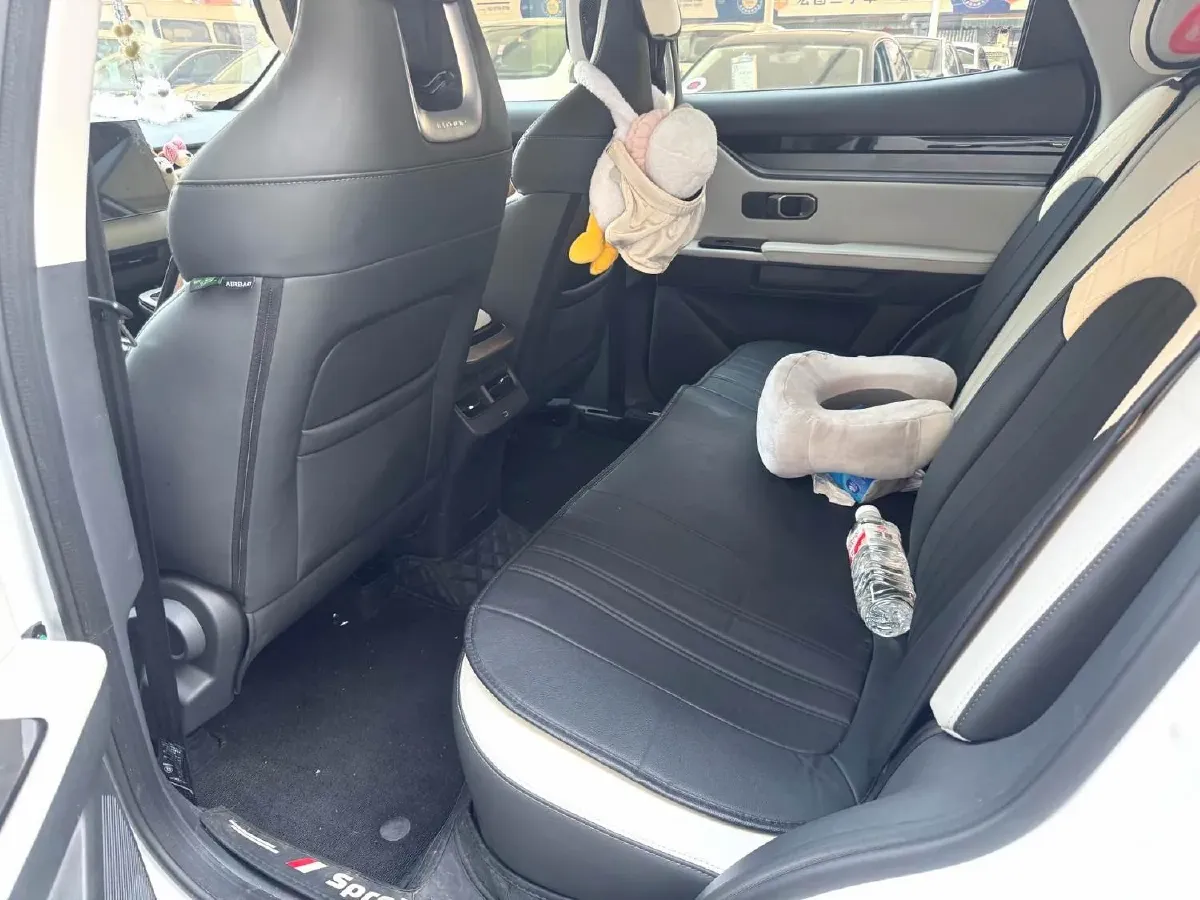 2022 Jetour DASHING 1.6T 197HP L4 7DCT,autocango,china used car exporter,china ev exporter,chinese used car exporter,chinese used ev exporter