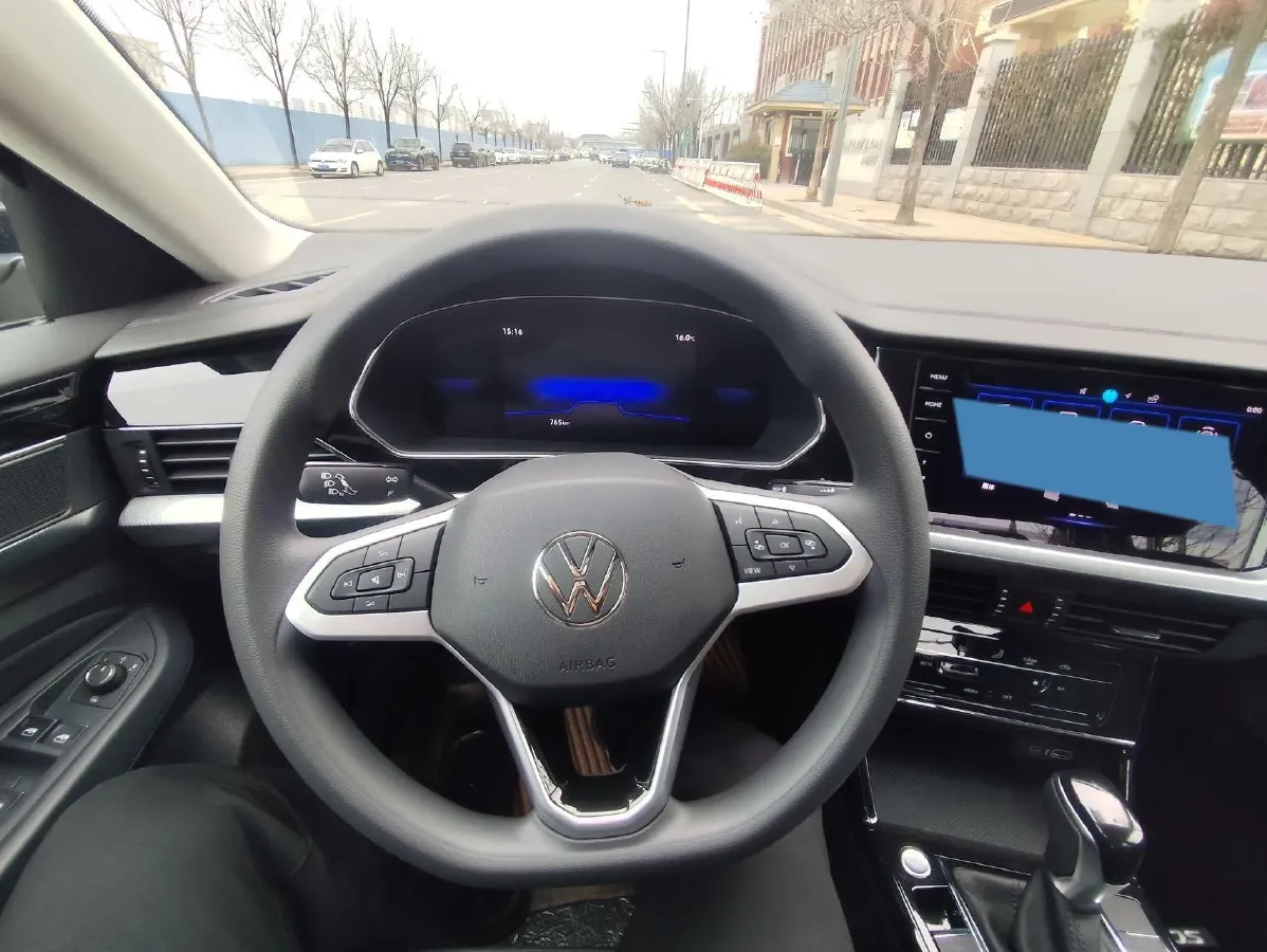 2025 Volkswagen Passat 1.4T 150HP L4 6DCT PHEV,autocango,china used car exporter,china ev exporter,chinese used car exporter,chinese used ev exporter