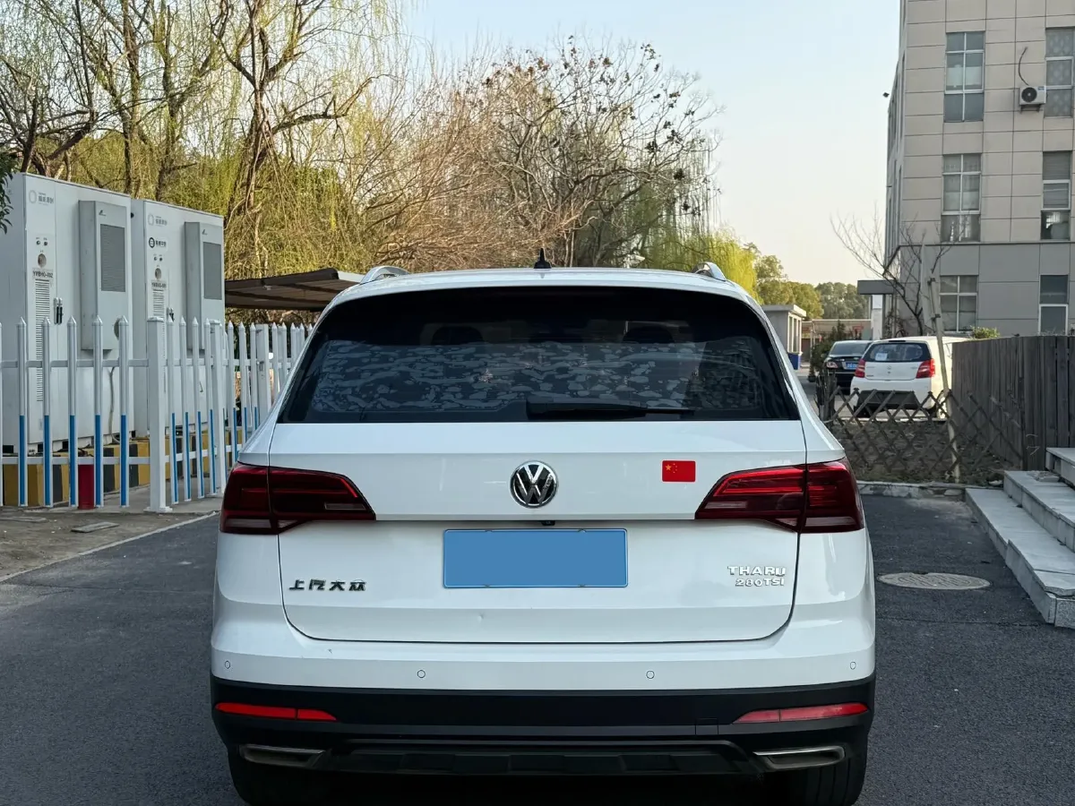 2019 MINI MINI 1.5T 102HP L3 7DCT,autocango,china used car exporter,china ev exporter,chinese used car exporter,chinese used ev exporter