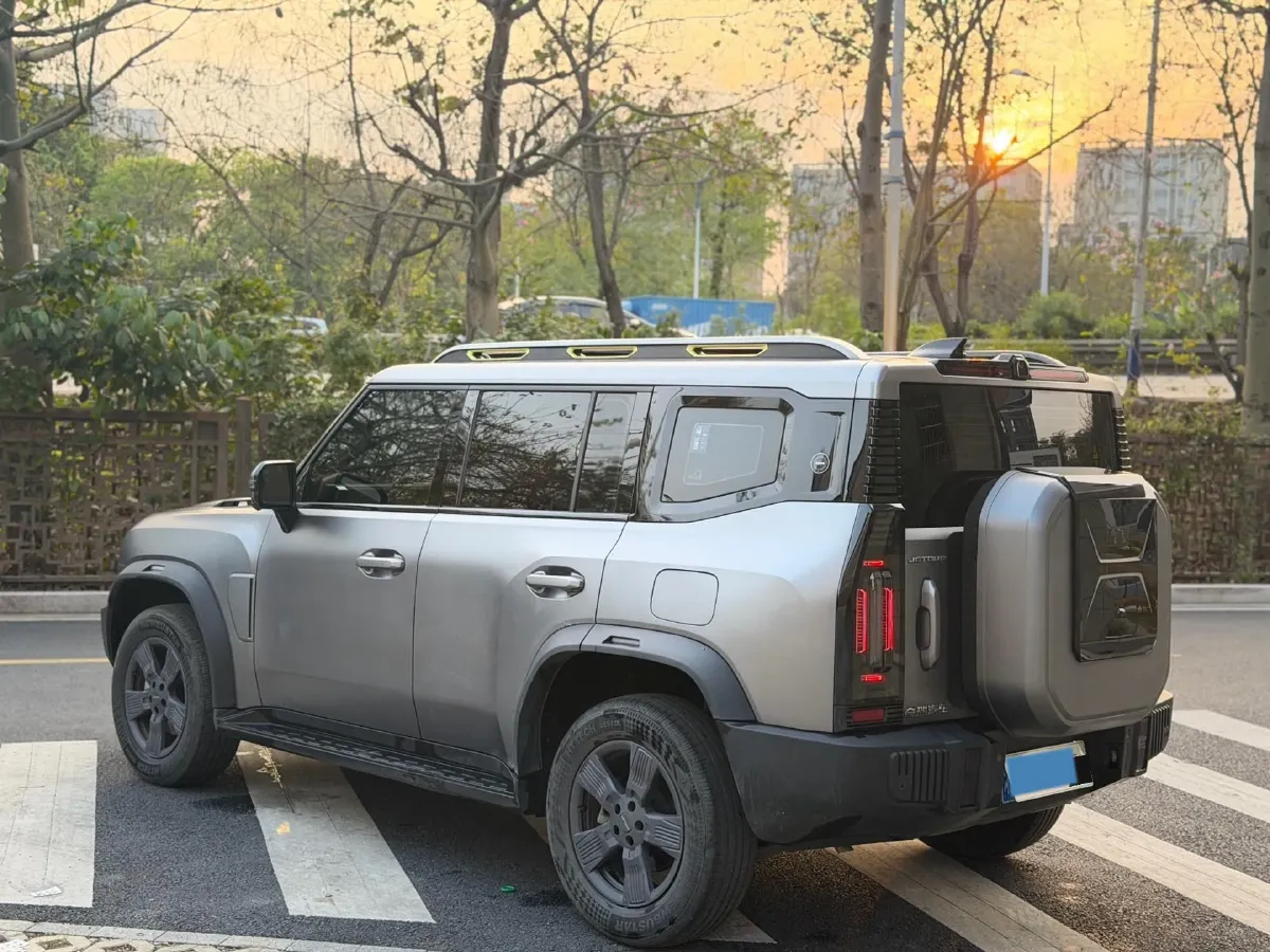 2023 Jetour Traveller 1.5T 184HP L4 7DCT,autocango,china used car exporter,china ev exporter,chinese used car exporter,chinese used ev exporter