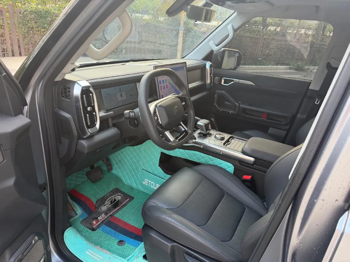 2023 Jetour Traveller 1.5T 184HP L4 7DCT,autocango,china used car exporter,china ev exporter,chinese used car exporter,chinese used ev exporter