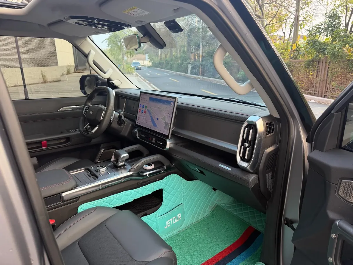 2023 Jetour Traveller 1.5T 184HP L4 7DCT,autocango,china used car exporter,china ev exporter,chinese used car exporter,chinese used ev exporter