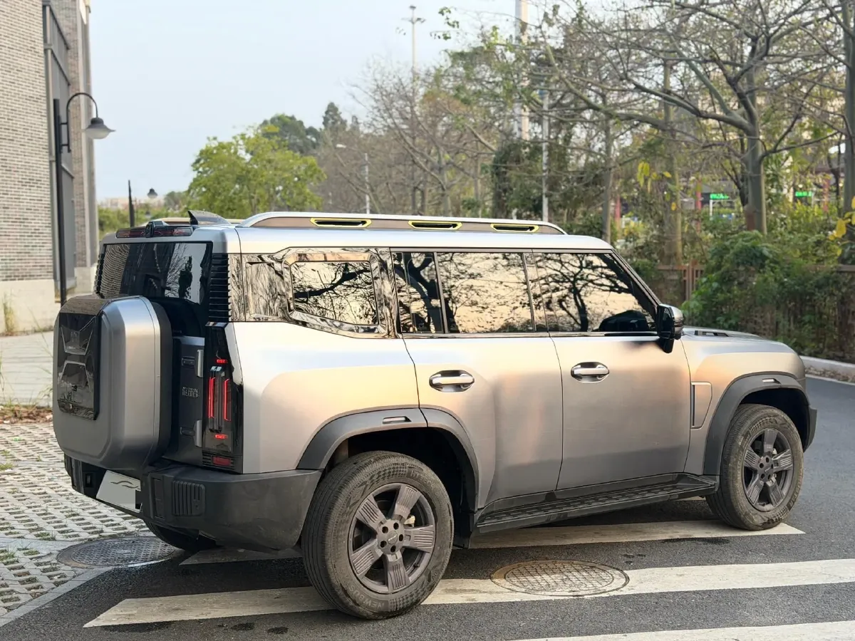 2023 Jetour Traveller 1.5T 184HP L4 7DCT,autocango,china used car exporter,china ev exporter,chinese used car exporter,chinese used ev exporter