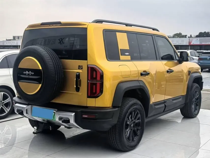 2023 FangChengBao Bao 5 1.5T 194HP L4 E-CVT PHEV 31.8KWH,autocango,china used car exporter,china ev exporter,chinese used car exporter,chinese used ev exporter