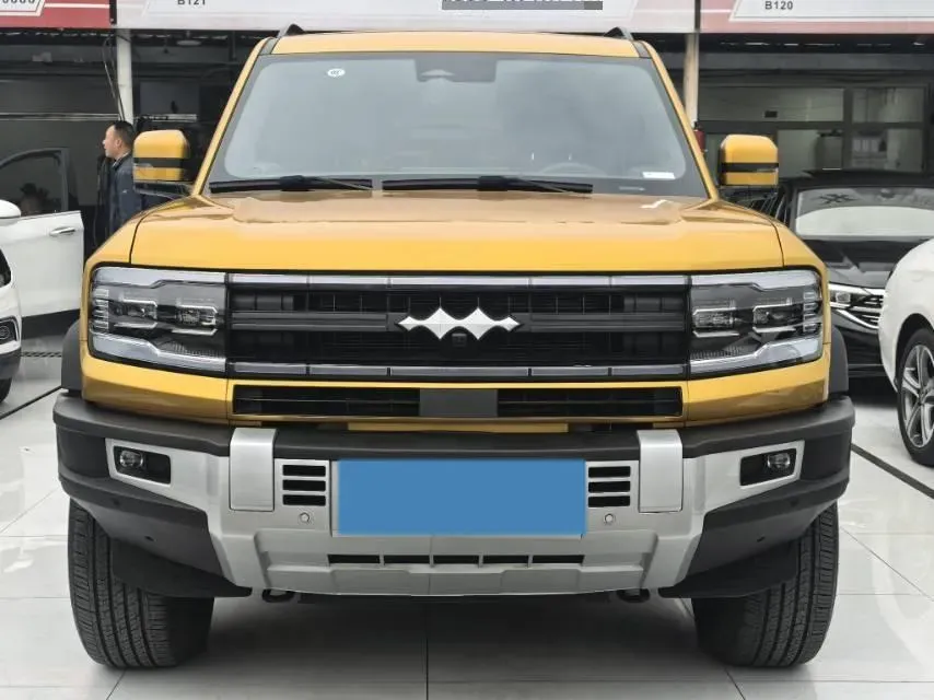 2023 FangChengBao Bao 5 1.5T 194HP L4 E-CVT PHEV 31.8KWH,autocango,china used car exporter,china ev exporter,chinese used car exporter,chinese used ev exporter