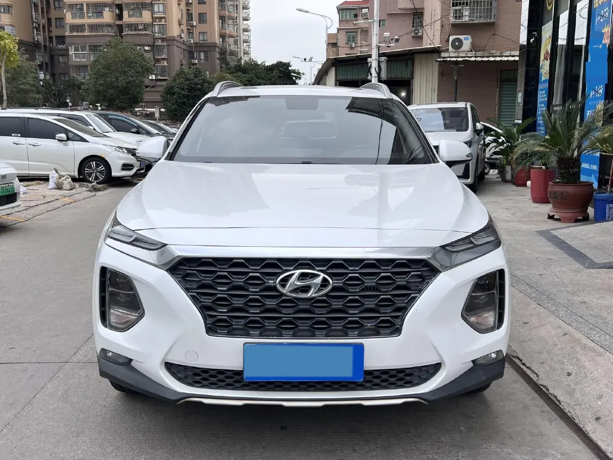 2019 Hyundai Santafe 2.0T 240HP L4 8AT,autocango,china used car exporter,china ev exporter,chinese used car exporter,chinese used ev exporter