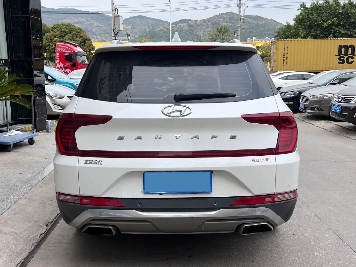 2019 Hyundai Santafe 2.0T 240HP L4 8AT,autocango,china used car exporter,china ev exporter,chinese used car exporter,chinese used ev exporter
