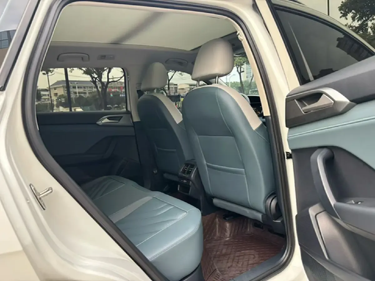 2023 Volkswagen Tharu 1.5T 160HP L4 7DCT,autocango,china used car exporter,china ev exporter,chinese used car exporter,chinese used ev exporter