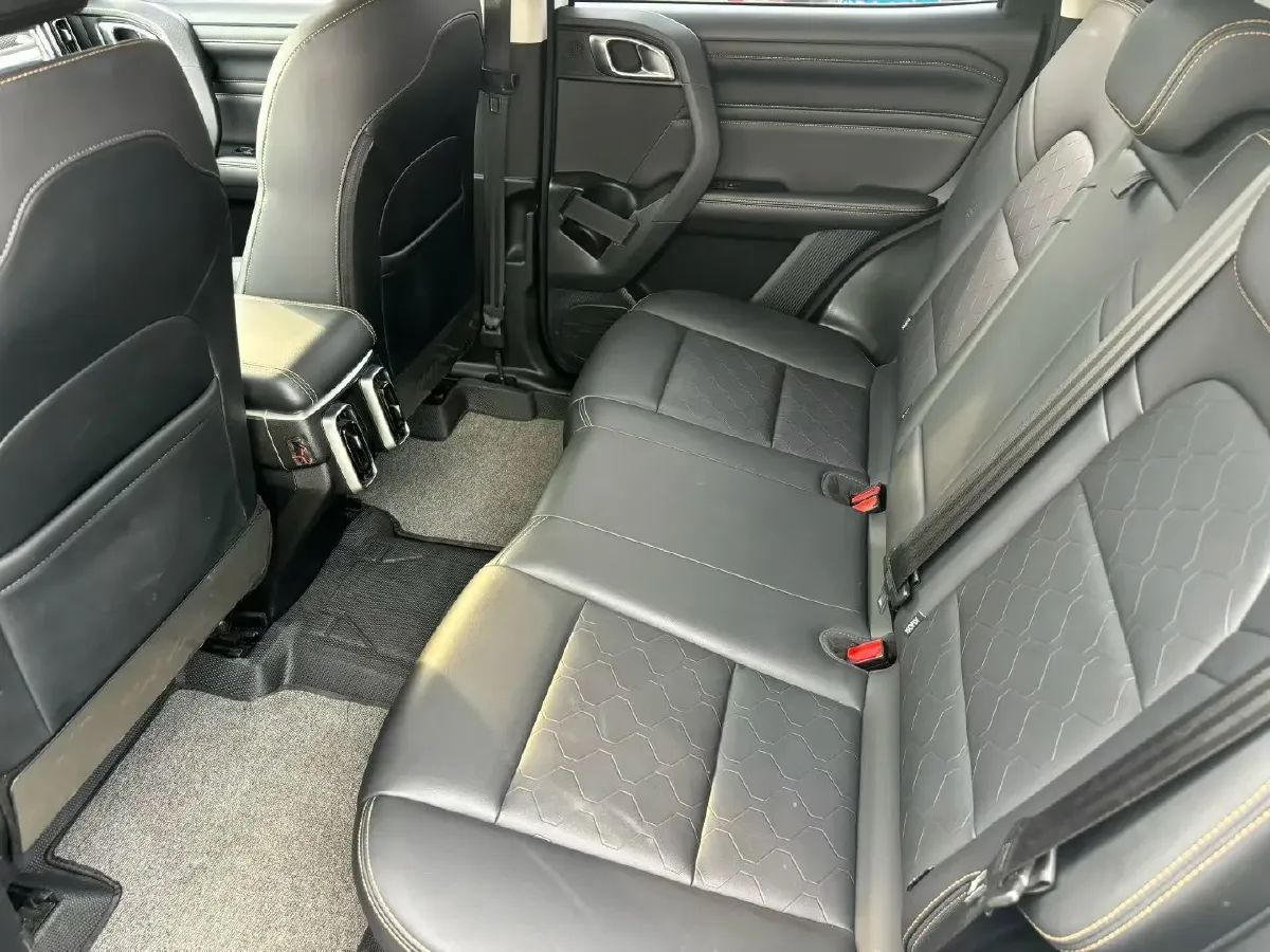 2022 Haval Dargo 1.5T 184HP L4 7DCT,autocango,china used car exporter,china ev exporter,chinese used car exporter,chinese used ev exporter