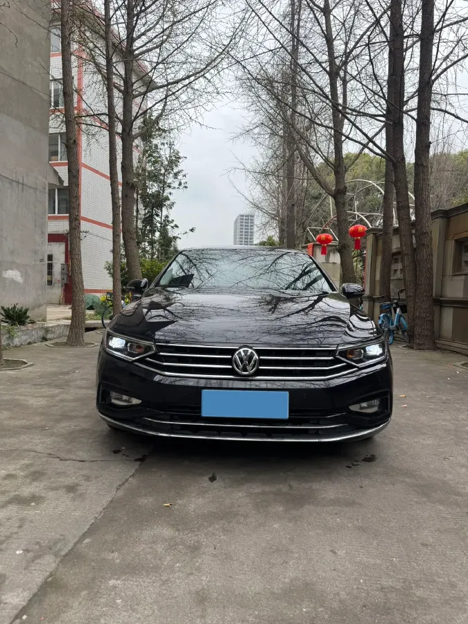 2020 Volkswagen Magotan 1.4T 150HP L4 7DCT,autocango,china used car exporter,china ev exporter,chinese used car exporter,chinese used ev exporter