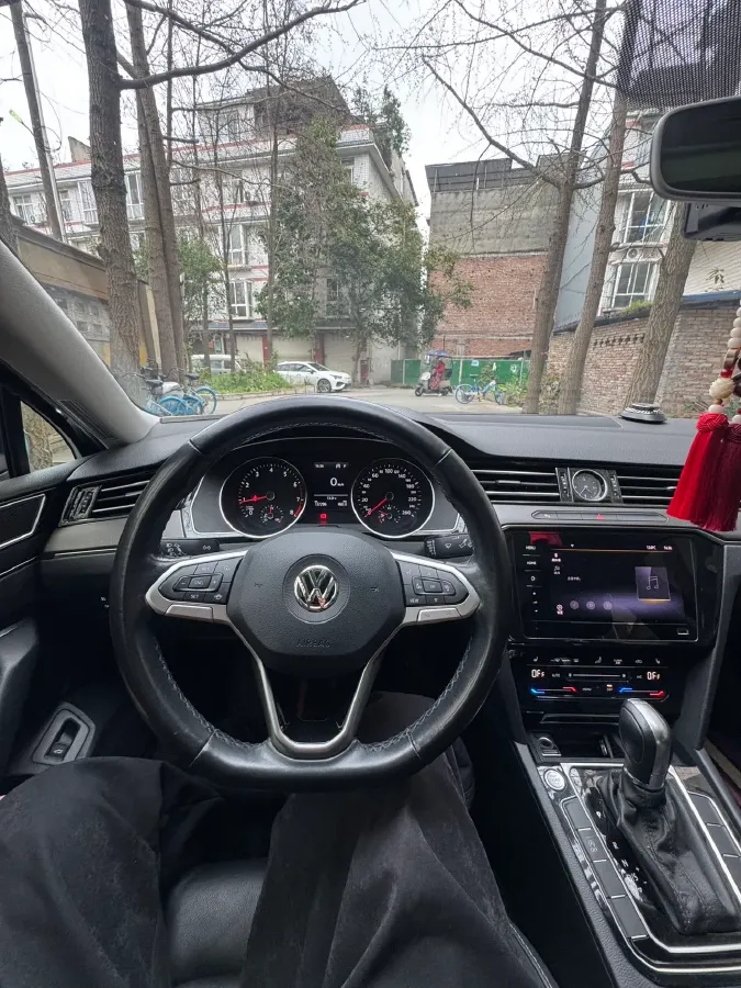 2020 Volkswagen Magotan 1.4T 150HP L4 7DCT,autocango,china used car exporter,china ev exporter,chinese used car exporter,chinese used ev exporter