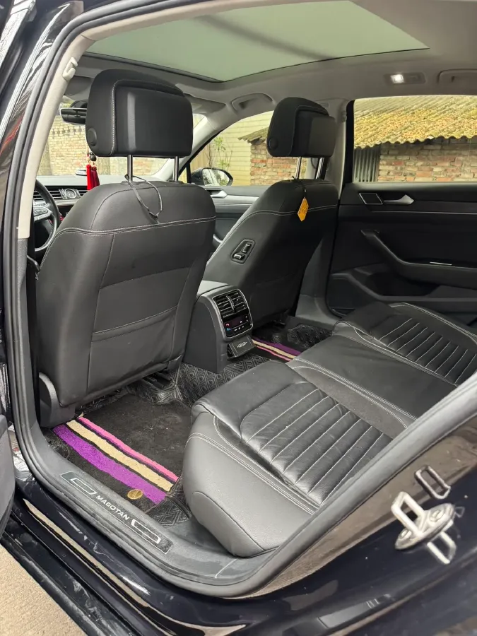 2020 Volkswagen Magotan 1.4T 150HP L4 7DCT,autocango,china used car exporter,china ev exporter,chinese used car exporter,chinese used ev exporter