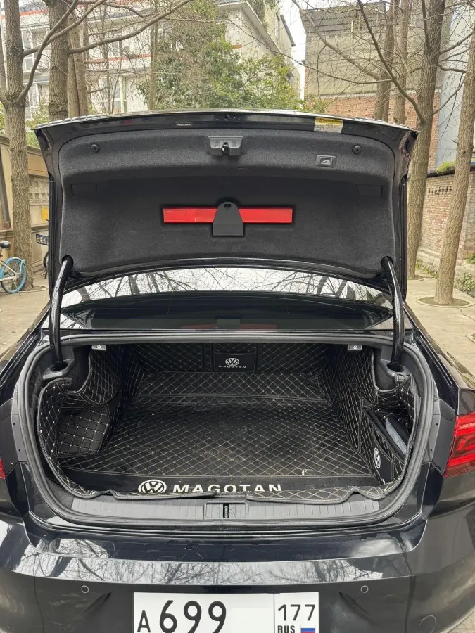 2020 Volkswagen Magotan 1.4T 150HP L4 7DCT,autocango,china used car exporter,china ev exporter,chinese used car exporter,chinese used ev exporter