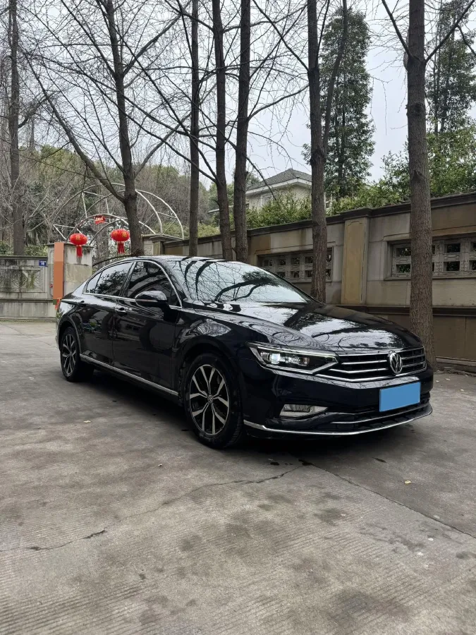 2020 Volkswagen Magotan 1.4T 150HP L4 7DCT,autocango,china used car exporter,china ev exporter,chinese used car exporter,chinese used ev exporter
