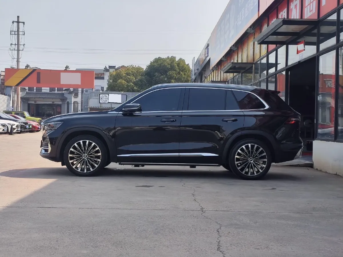 2025 Geely Monjaro 2.0T 238HP L4 8AT,autocango,china used car exporter,china ev exporter,chinese used car exporter,chinese used ev exporter