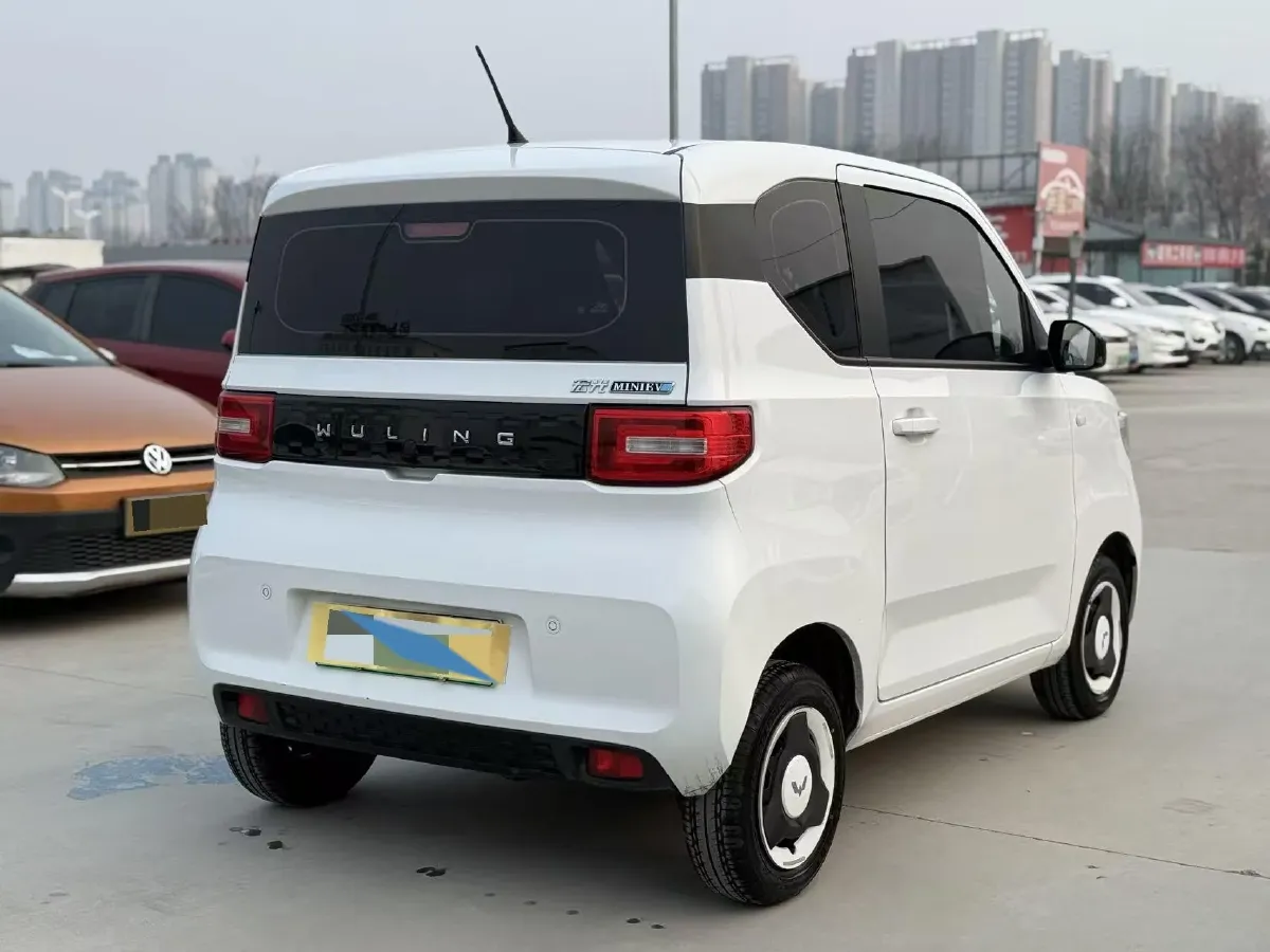 2022 LingBox uni BEV 11.52KWH,autocango,china used car exporter,china ev exporter,chinese used car exporter,chinese used ev exporter