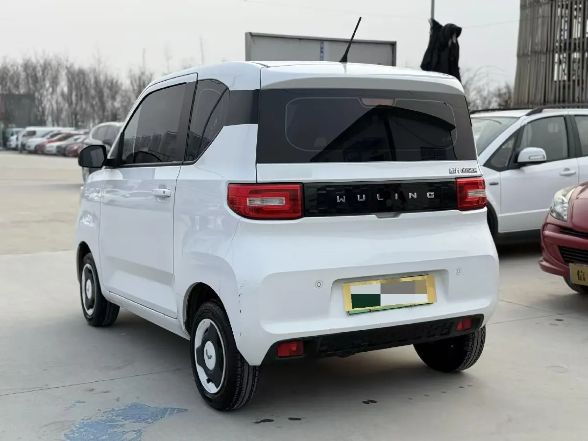 2022 LingBox uni BEV 11.52KWH,autocango,china used car exporter,china ev exporter,chinese used car exporter,chinese used ev exporter