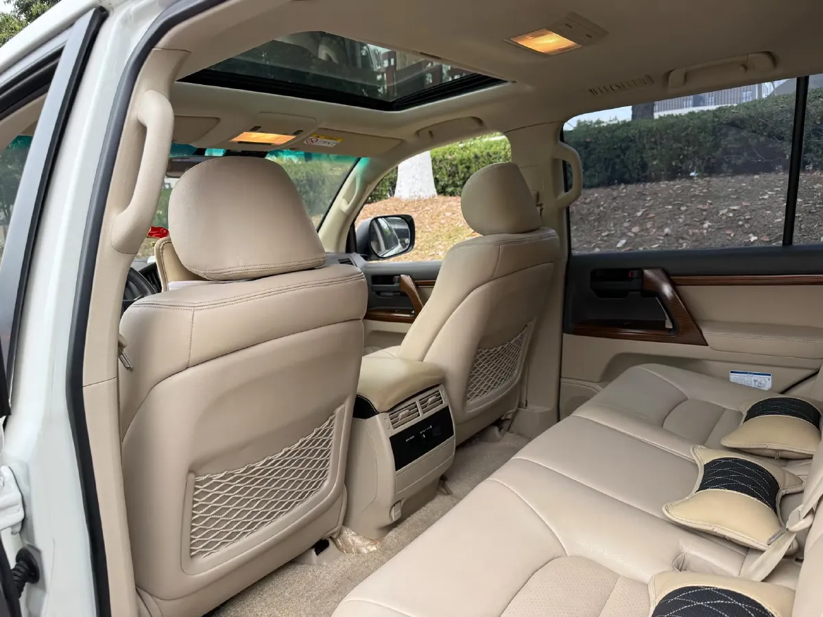 2019 Chevrolet Trax 1.0T 125HP L3 6AT,autocango,china used car exporter,china ev exporter,chinese used car exporter,chinese used ev exporter