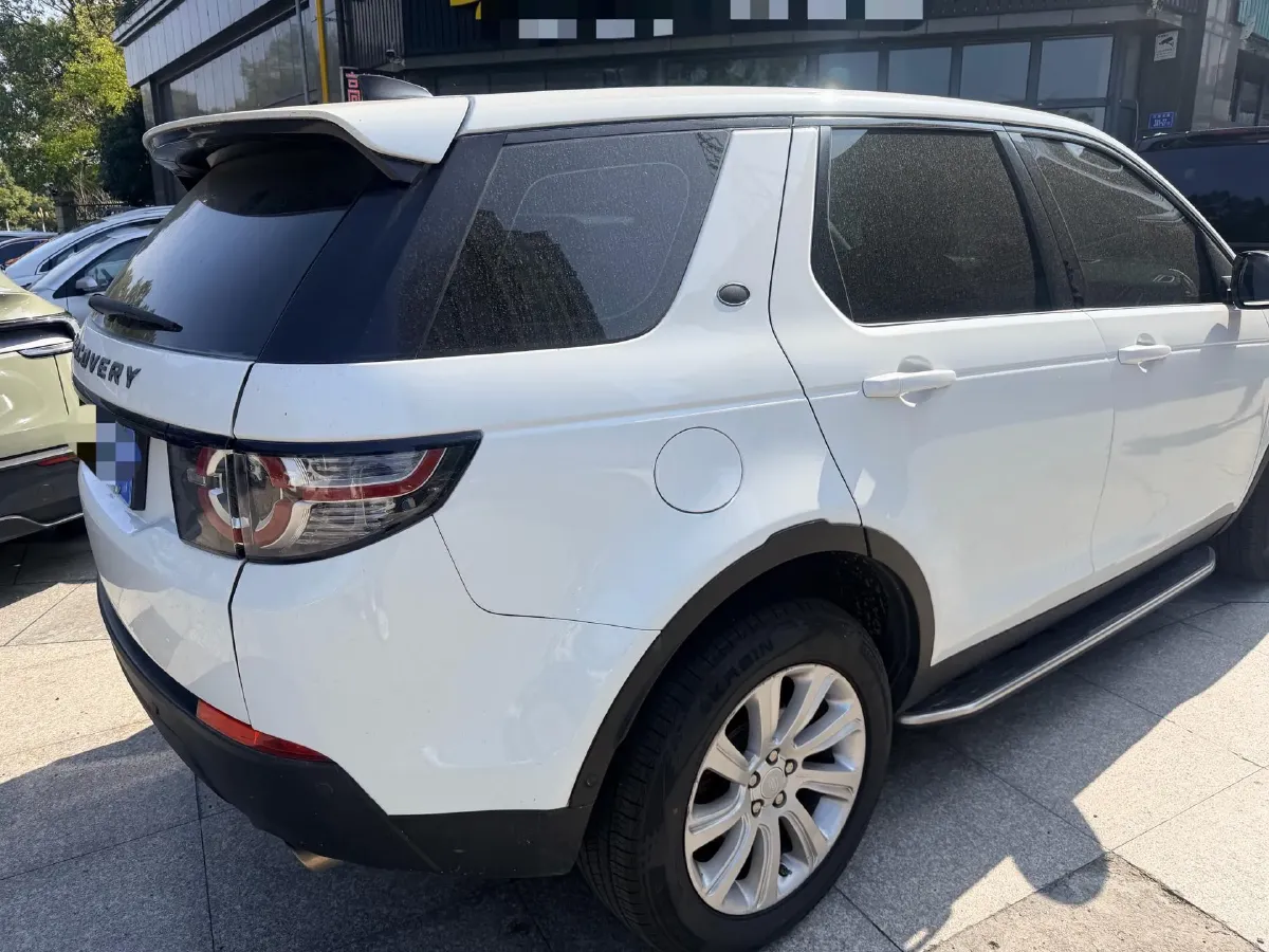 2018 Land Rover Discovery Sport 2.0T 241HP L4 9AT,autocango,china used car exporter,china ev exporter,chinese used car exporter,chinese used ev exporter