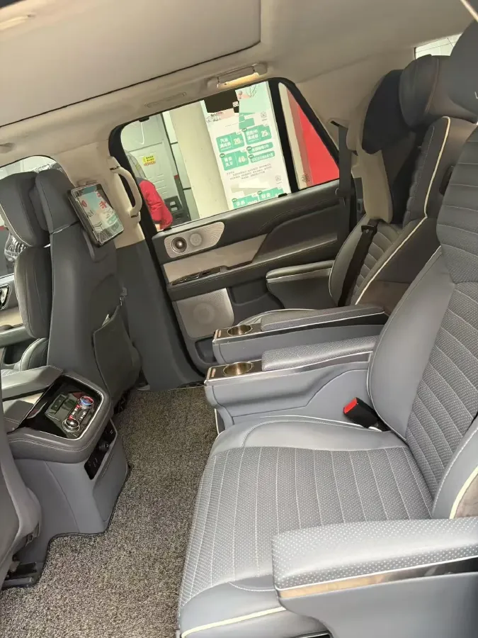 2018 Mercedes-Benz GLS Class 3.0T 333HP V6 9AT,autocango,china used car exporter,china ev exporter,chinese used car exporter,chinese used ev exporter