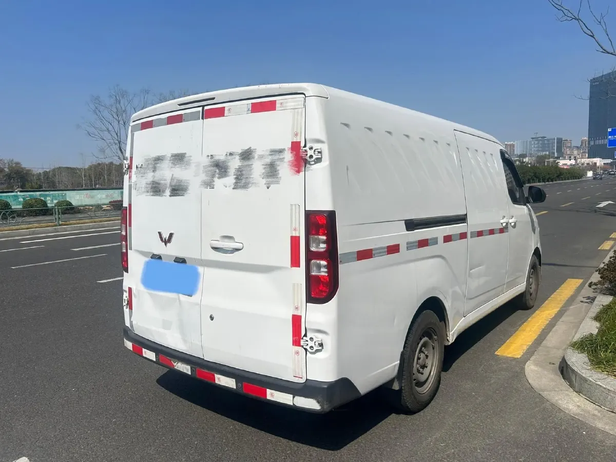 2024 WuLing YangGuang BEV 41.9KWH,autocango,china used car exporter,china ev exporter,chinese used car exporter,chinese used ev exporter