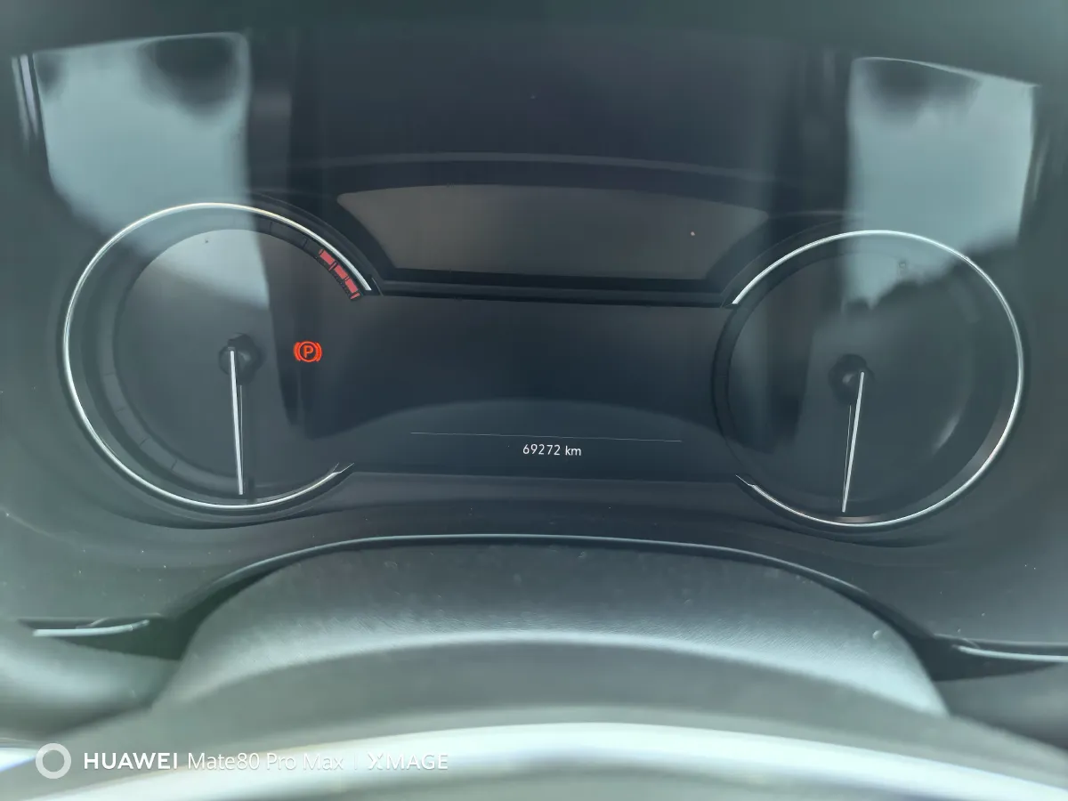 2021 Cadillac XT5 2.0T 237HP L4 9AT,autocango,china used car exporter,china ev exporter,chinese used car exporter,chinese used ev exporter