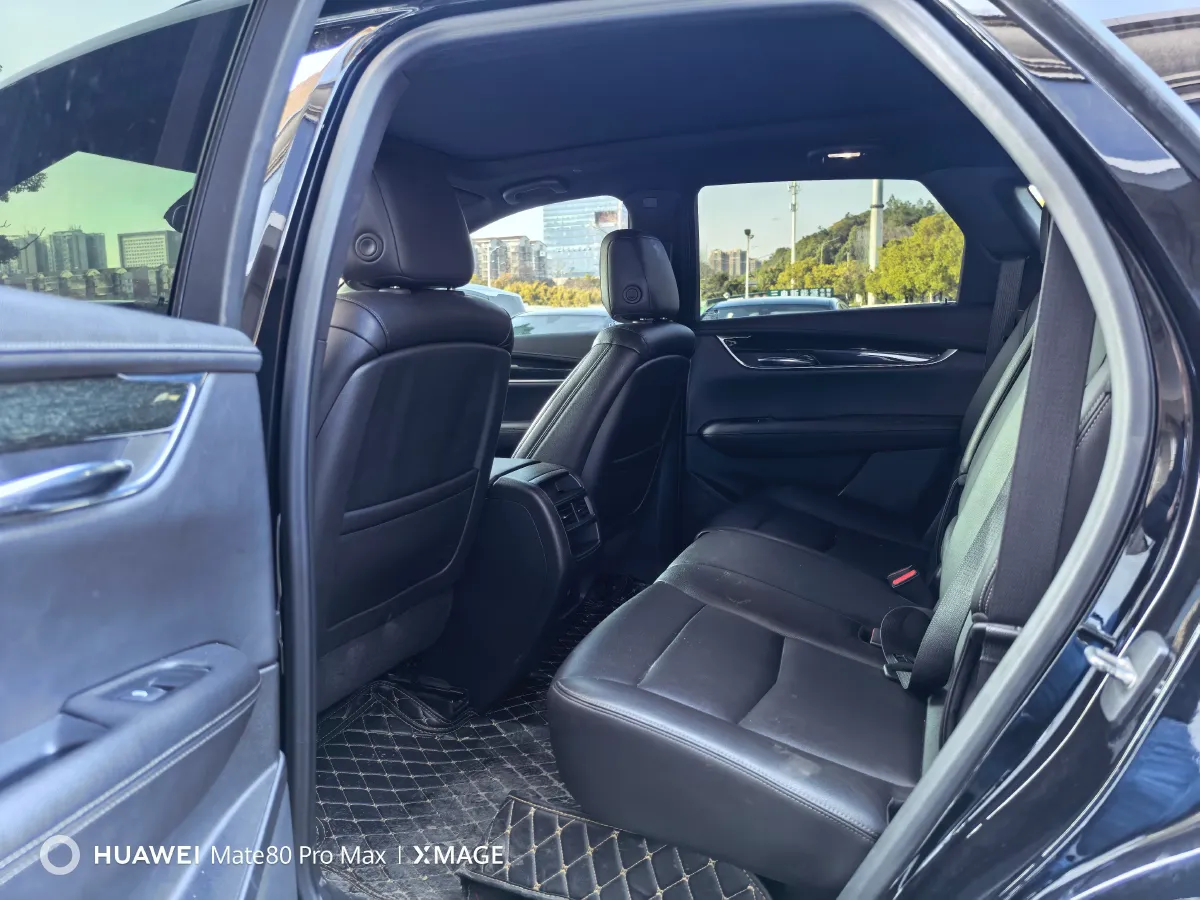 2021 Cadillac XT5 2.0T 237HP L4 9AT,autocango,china used car exporter,china ev exporter,chinese used car exporter,chinese used ev exporter