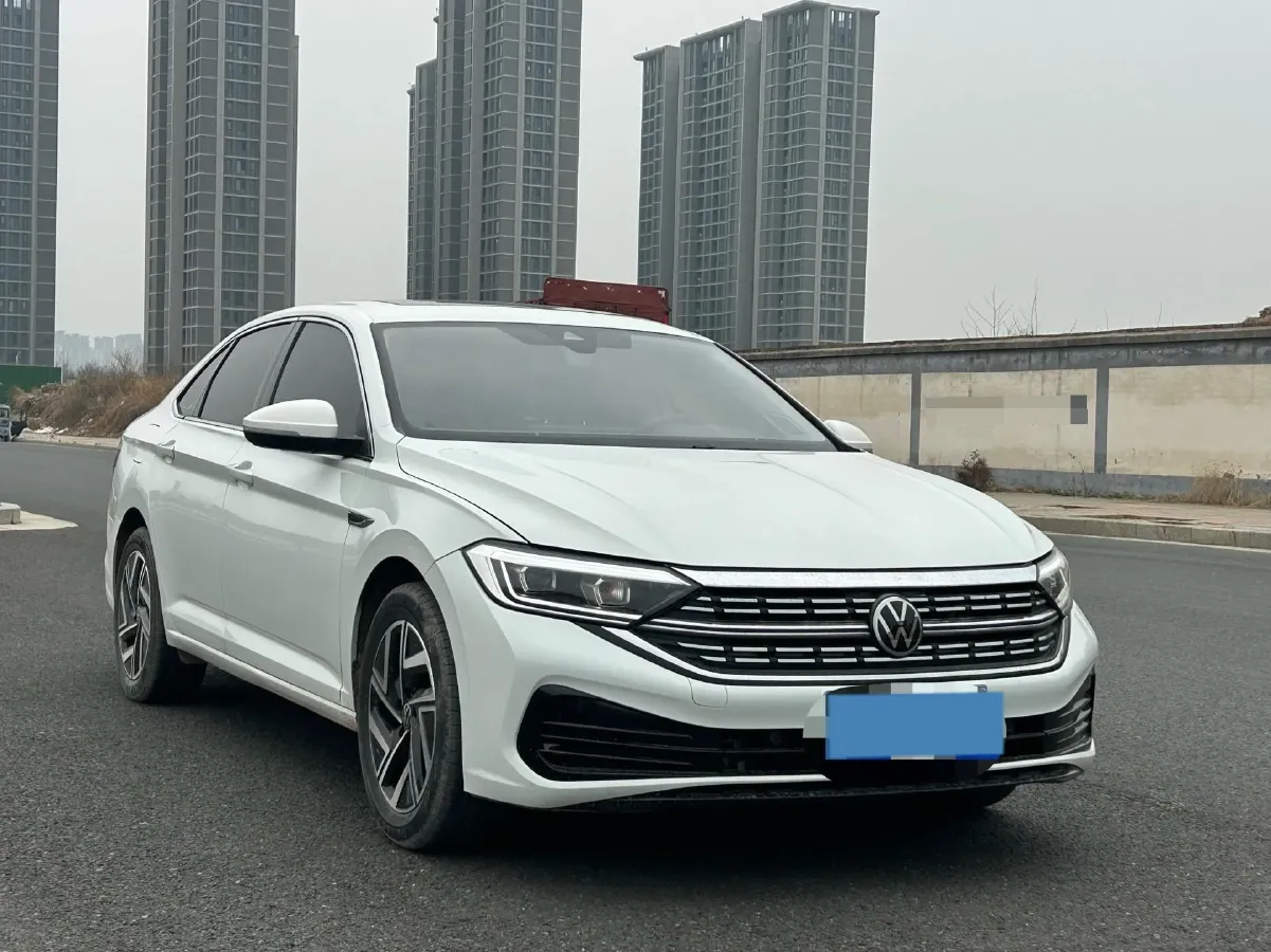 2023 Volkswagen Sagitar 1.5T 160HP L4 7DCT,autocango,china used car exporter,china ev exporter,chinese used car exporter,chinese used ev exporter