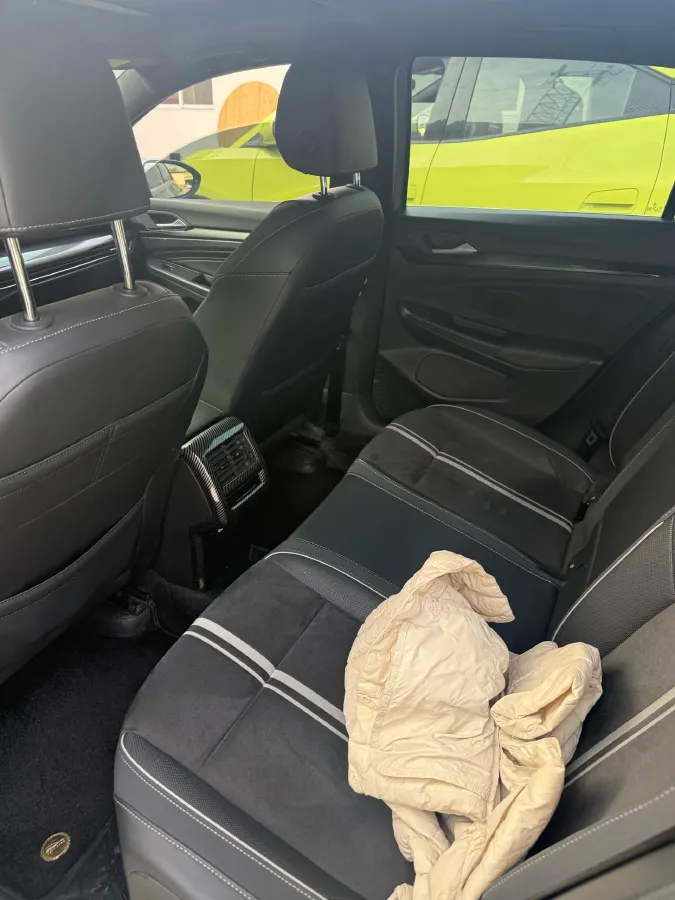 2023 Volkswagen Golf 1.4T 150HP L4 7DCT,autocango,china used car exporter,china ev exporter,chinese used car exporter,chinese used ev exporter