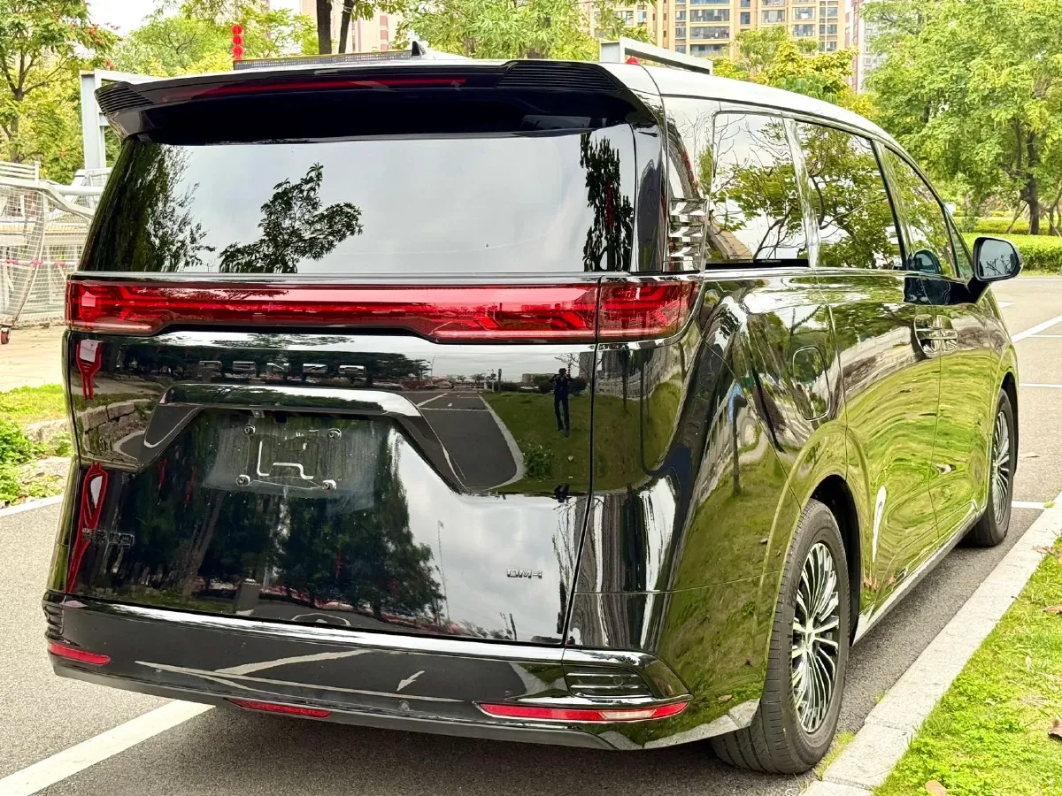 2024 Denza D9 1.5T 139HP L4 E-CVT PHEV 40KWH,autocango,china used car exporter,china ev exporter,chinese used car exporter,chinese used ev exporter