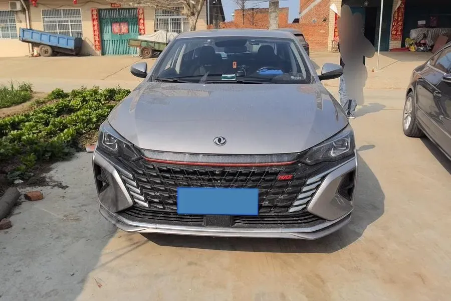 2021 DongFeng Aeolus YiXuan MAX 1.5T 190HP L4 7DCT,autocango,china used car exporter,china ev exporter,chinese used car exporter,chinese used ev exporter