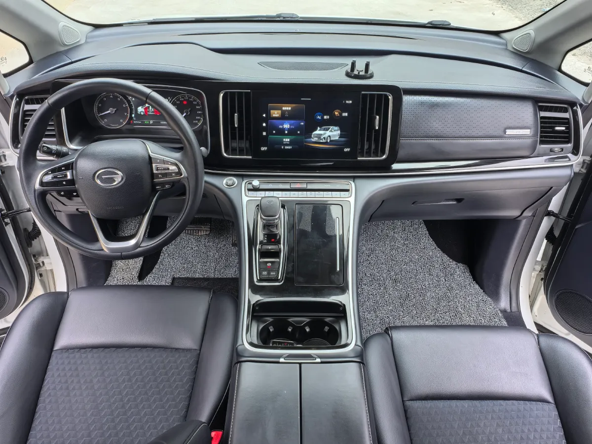 2023 GAC Trumpchi M8 2.0T 252HP L4 8AT,autocango,china used car exporter,china ev exporter,chinese used car exporter,chinese used ev exporter