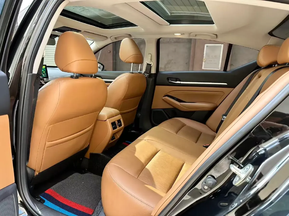 2022 Nissan Teana 2.0L 156HP L4 CVT,autocango,china used car exporter,china ev exporter,chinese used car exporter,chinese used ev exporter