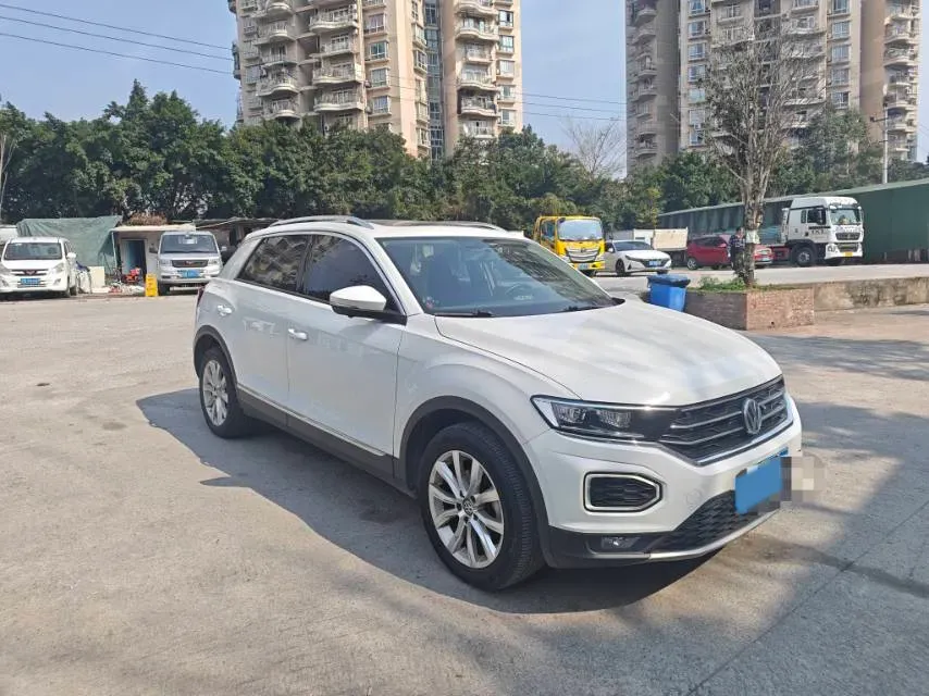 2020 Volkswagen T-Roc 1.4T 150HP L4 7DCT,autocango,china used car exporter,china ev exporter,chinese used car exporter,chinese used ev exporter