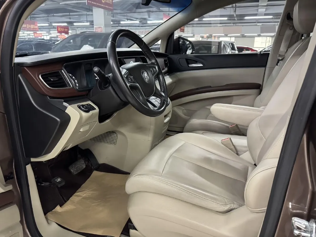 2018 Buick GL8 2.0T 260HP L4 6AT,autocango,china used car exporter,china ev exporter,chinese used car exporter,chinese used ev exporter
