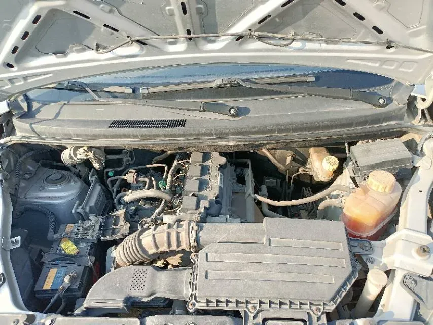 2018 WuLing RongGuang V 1.5L 112HP L4 5MT,autocango,china used car exporter,china ev exporter,chinese used car exporter,chinese used ev exporter