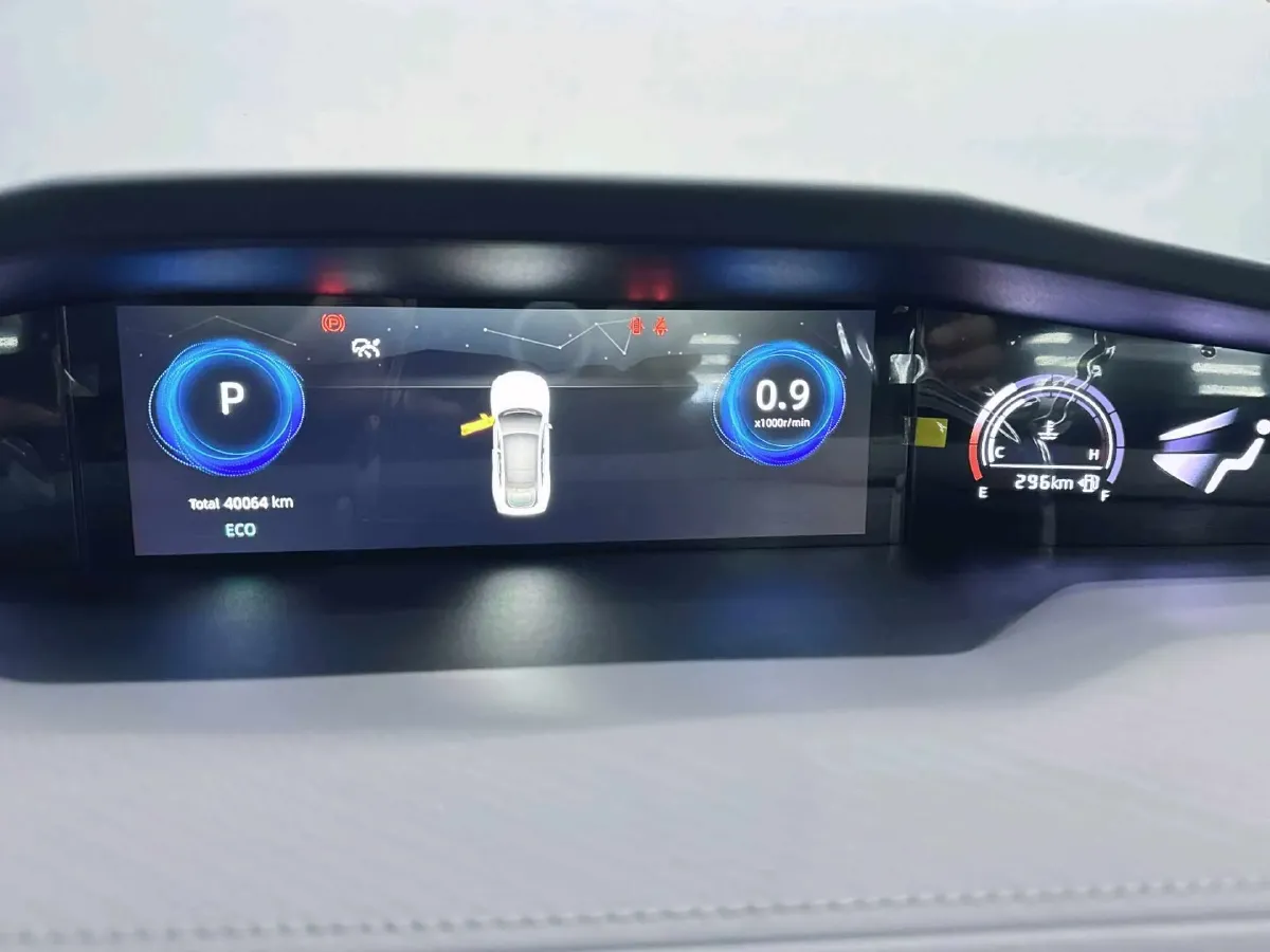 2022 ChangAn UNI-V 1.5T 188HP L4 7DCT,autocango,china used car exporter,china ev exporter,chinese used car exporter,chinese used ev exporter