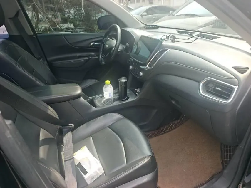 2019 Chevrolet Equinox 1.5T 169HP L4 6AT,autocango,china used car exporter,china ev exporter,chinese used car exporter,chinese used ev exporter