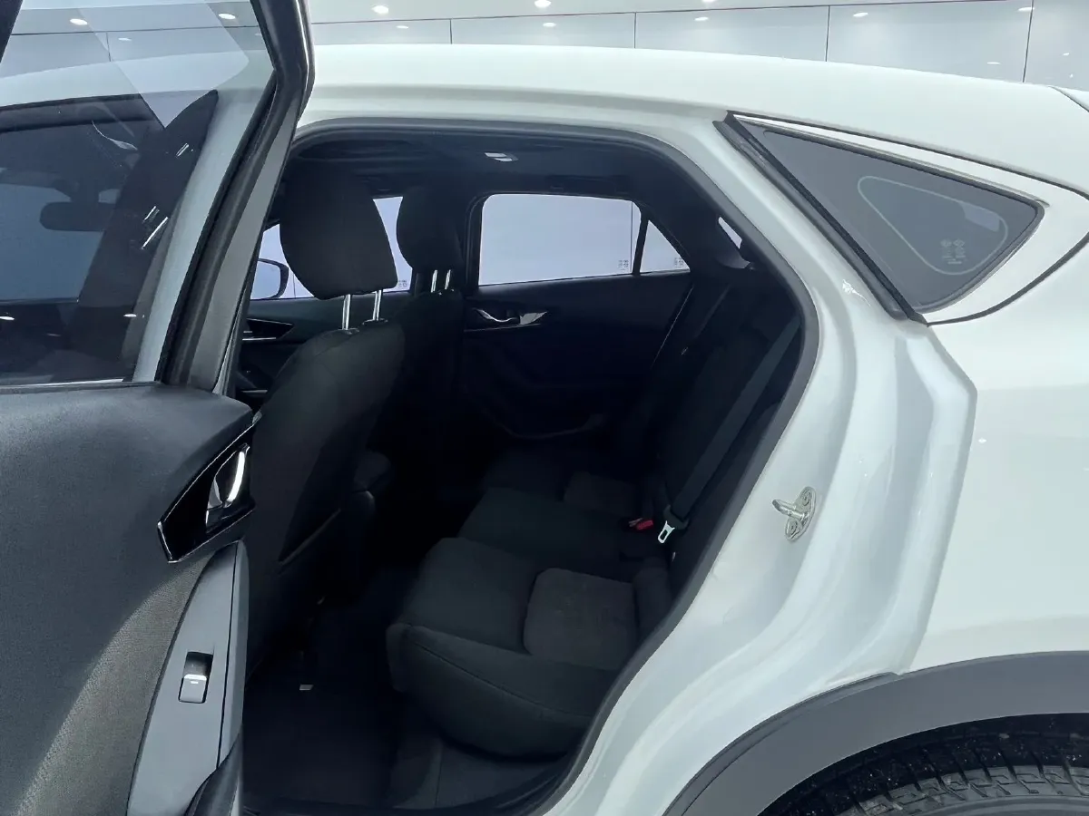 2021 Mazda CX-4 2.0L 158HP L4 6AT,autocango,china used car exporter,china ev exporter,chinese used car exporter,chinese used ev exporter