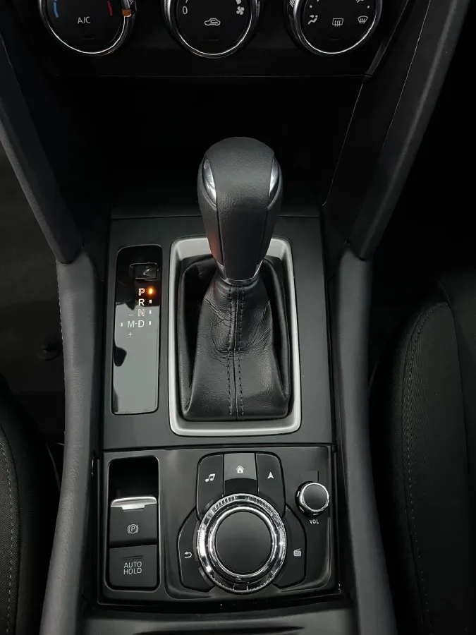 2021 Mazda CX-4 2.0L 158HP L4 6AT,autocango,china used car exporter,china ev exporter,chinese used car exporter,chinese used ev exporter