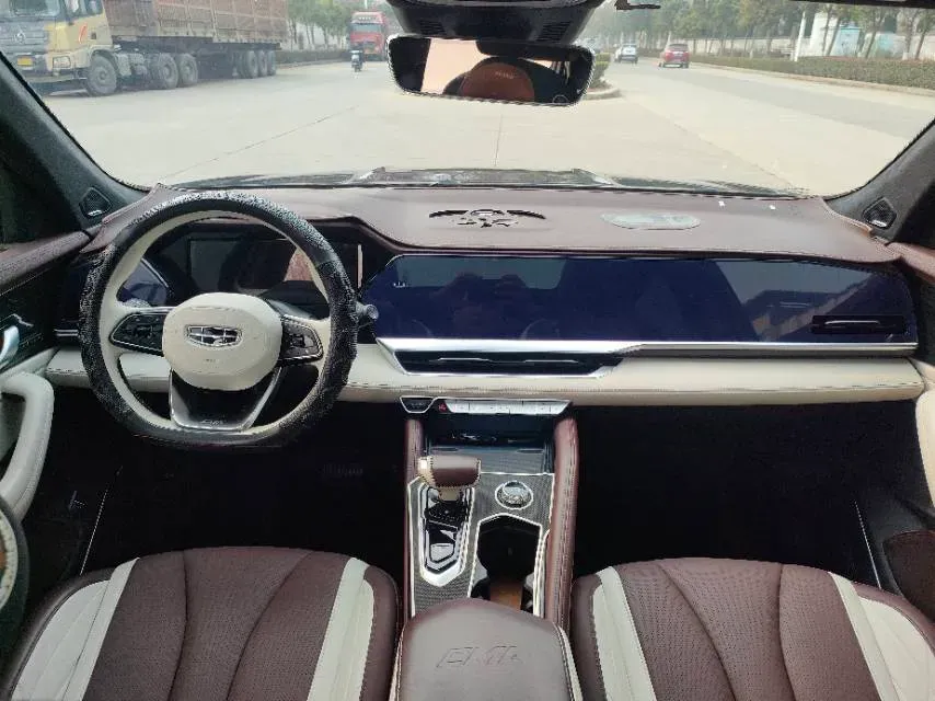 2021 Geely Monjaro 2.0T 218HP L4 7DCT,autocango,china used car exporter,china ev exporter,chinese used car exporter,chinese used ev exporter