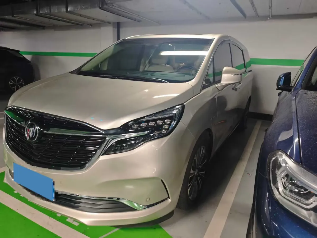 2022 Buick GL8 2.0T 237HP L4 9AT,autocango,china used car exporter,china ev exporter,chinese used car exporter,chinese used ev exporter