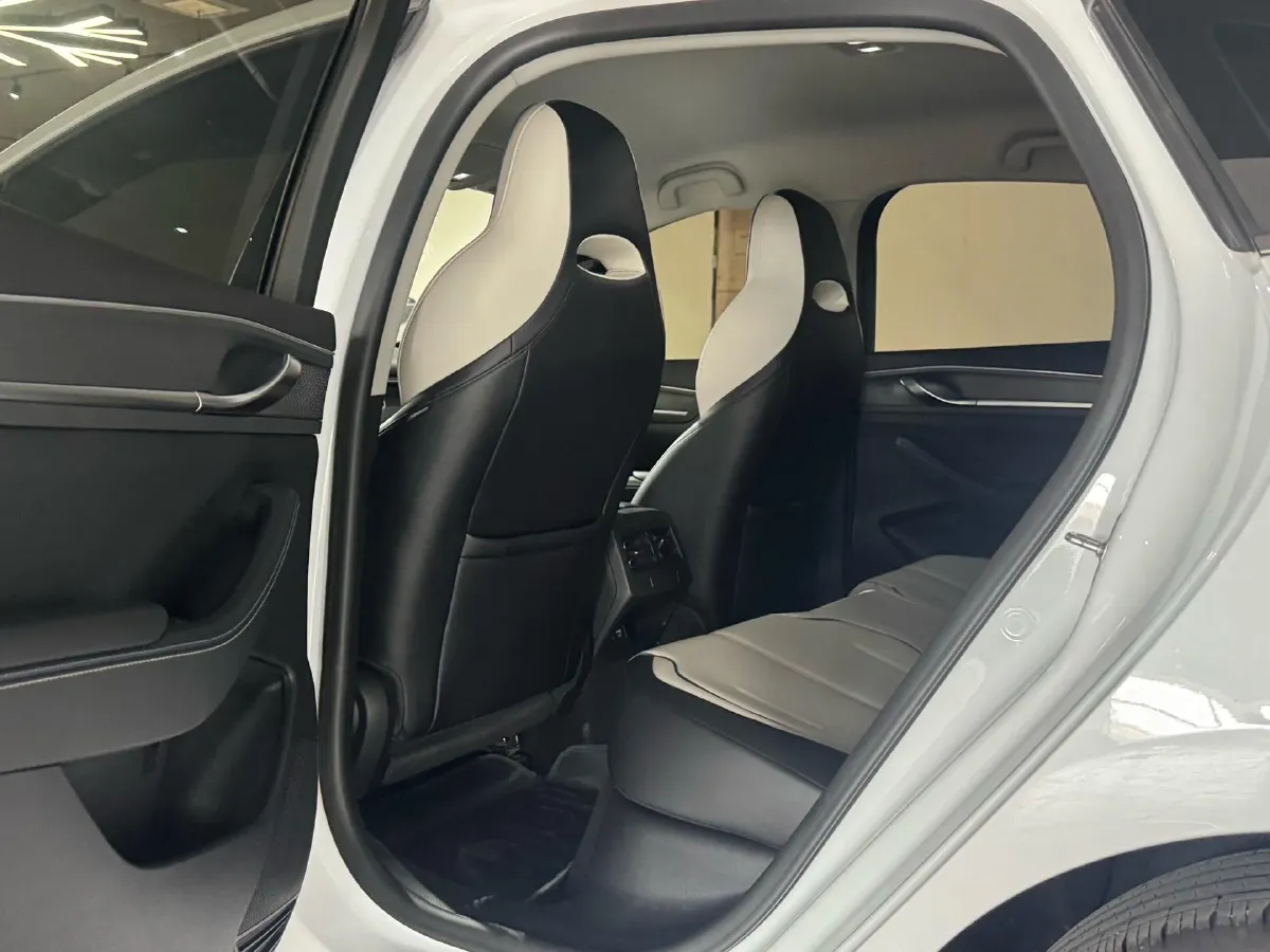 2024 BYD Destroyer 05 1.5L 110HP L4 E-CVT PHEV 8.3KWH,autocango,china used car exporter,china ev exporter,chinese used car exporter,chinese used ev exporter