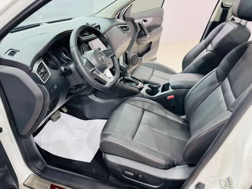 2022 Nissan Qashqai 2.0L 151HP L4 CVT,autocango,china used car exporter,china ev exporter,chinese used car exporter,chinese used ev exporter