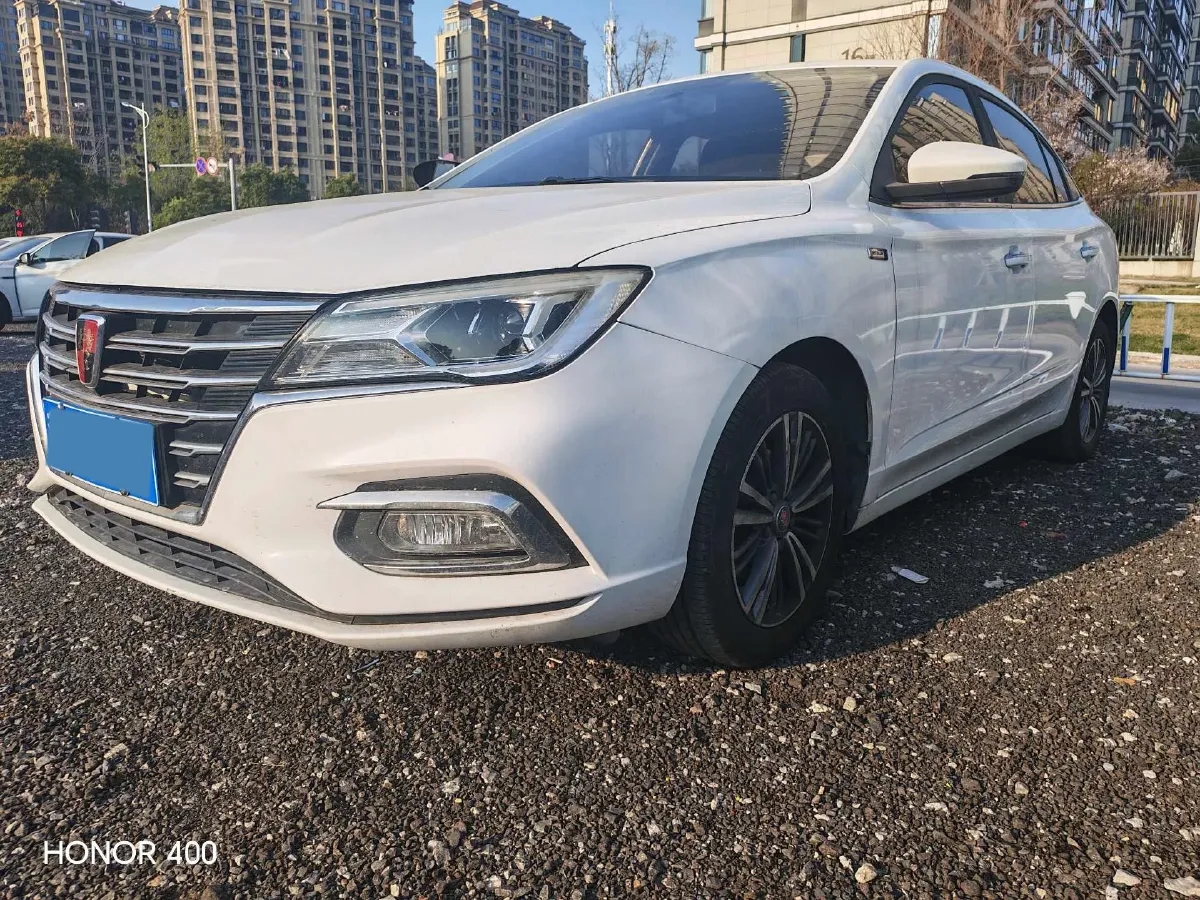 2019 Roewe i5 1.5L 120HP L4 5MT,autocango,china used car exporter,china ev exporter,chinese used car exporter,chinese used ev exporter