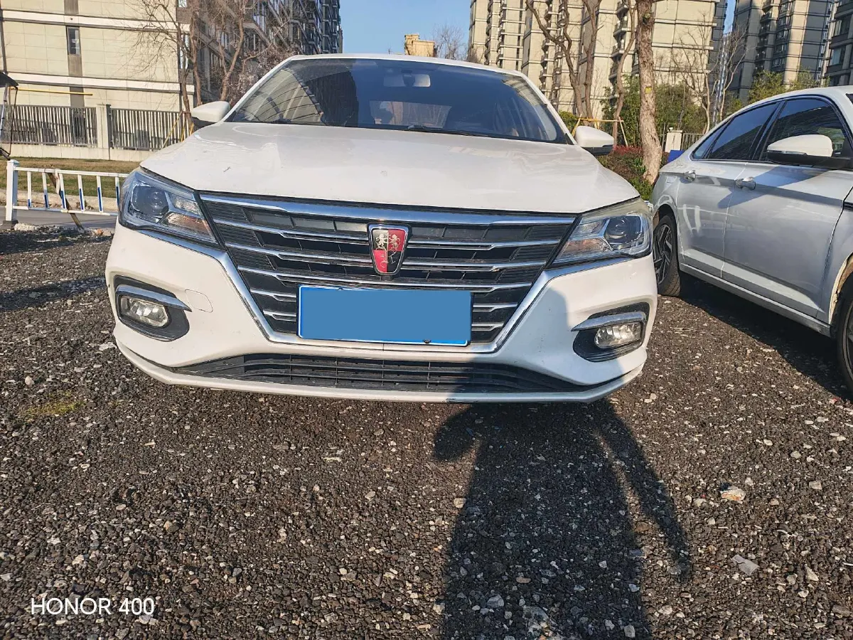 2019 Roewe i5 1.5L 120HP L4 5MT,autocango,china used car exporter,china ev exporter,chinese used car exporter,chinese used ev exporter