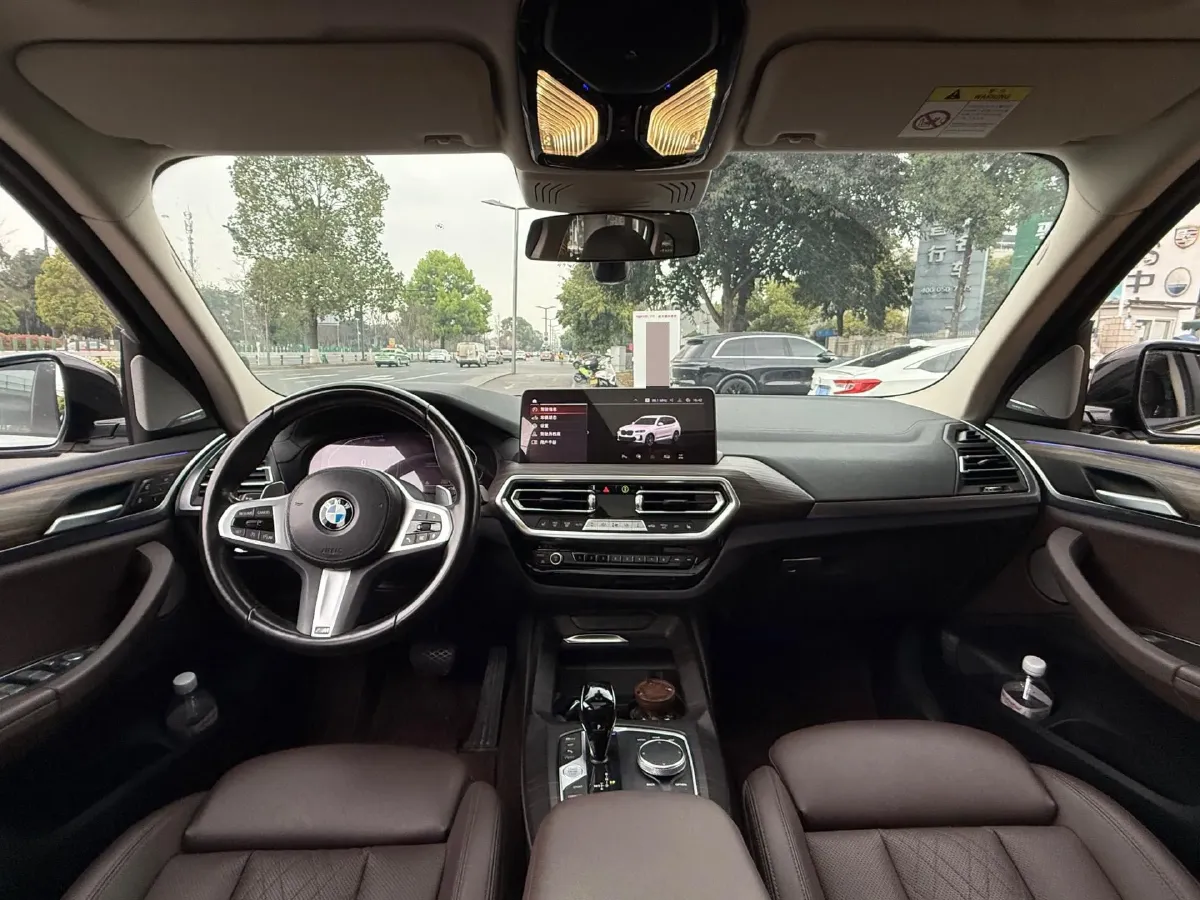 2022 BMW X3 2.0T 252HP L4 8AT,autocango,china used car exporter,china ev exporter,chinese used car exporter,chinese used ev exporter