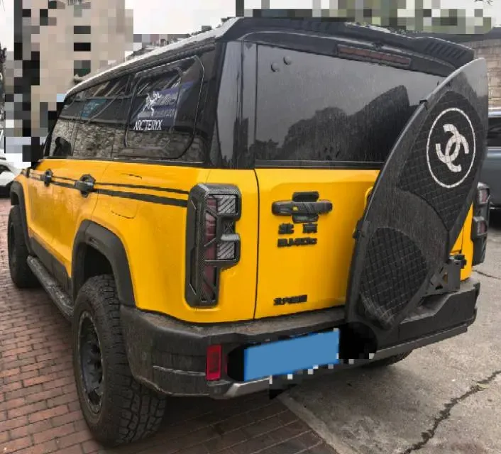 2024 Beijing BJ40 2.0T 245HP L4 8AT,autocango,china used car exporter,china ev exporter,chinese used car exporter,chinese used ev exporter